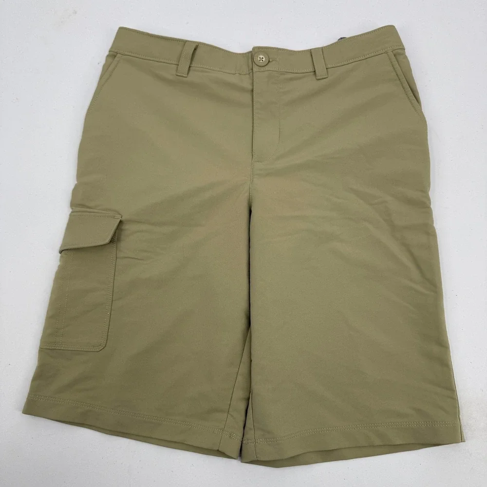 Under Armour Cargo Shorts Boys Youth XL Khaki Tan Performance Golf 1350178
